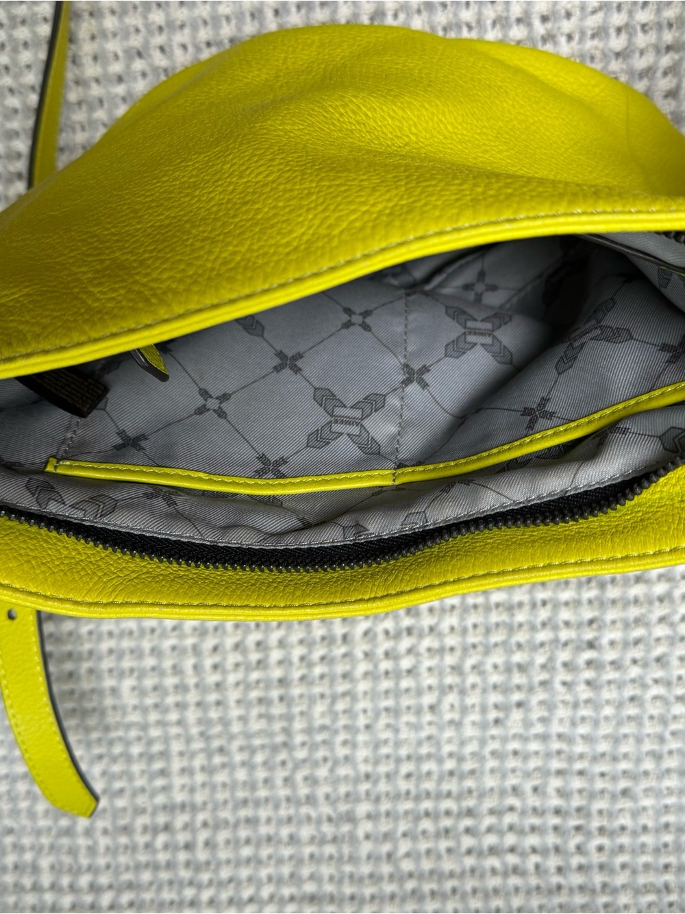 Aimee Kestenberg Lemon Yellow Pebbled Leather Crossbody - Picture 9 of 11